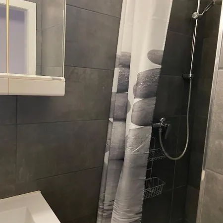 1515 - Duenenresidenz Wg 5 *