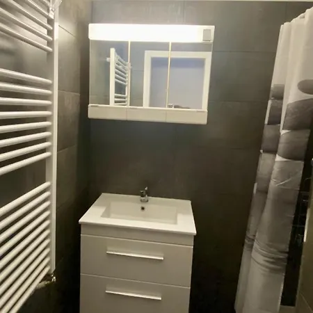 1515 - Duenenresidenz Wg 5 *